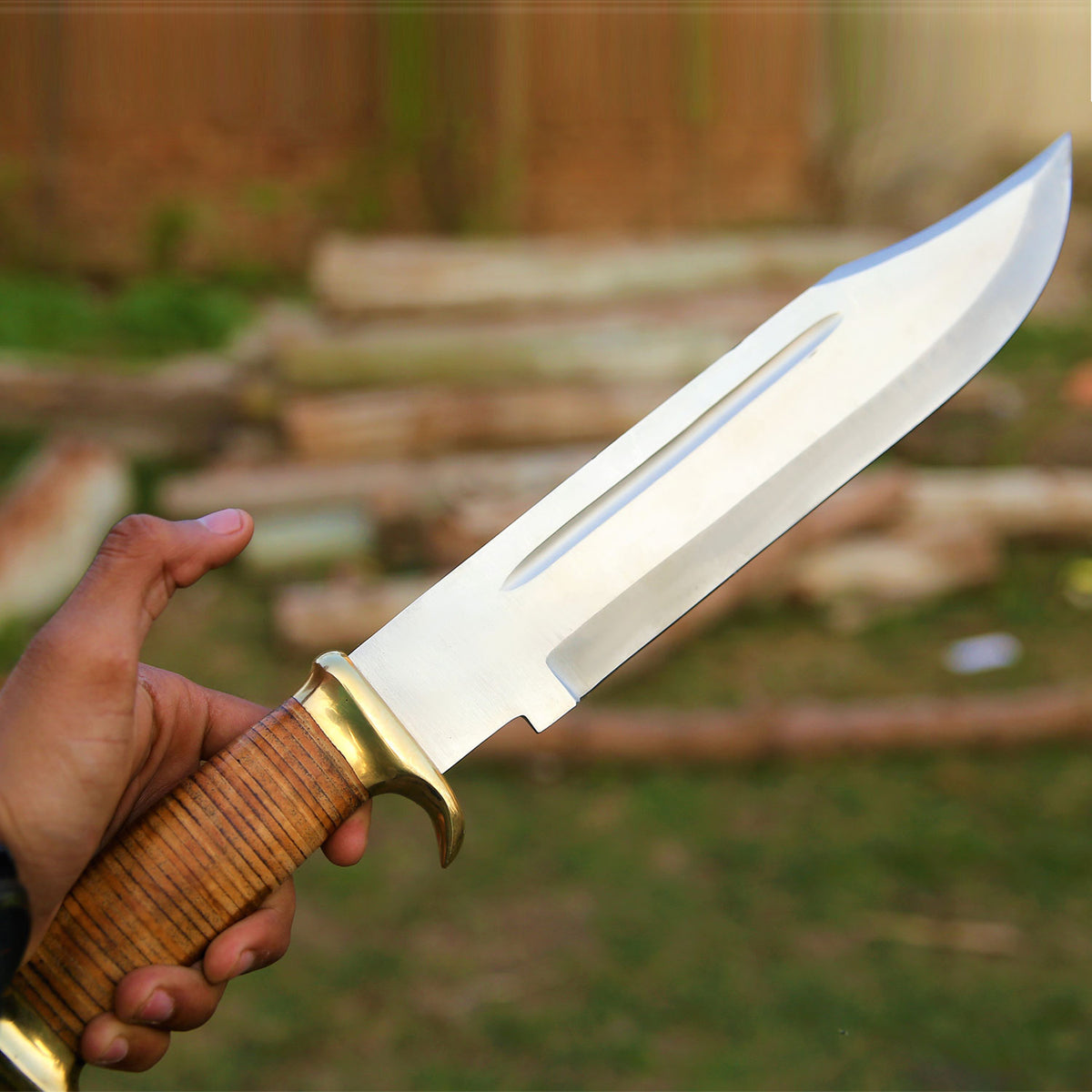 bowie knife